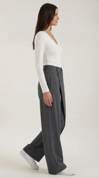 Pantalones de Mezclilla Asimétricos