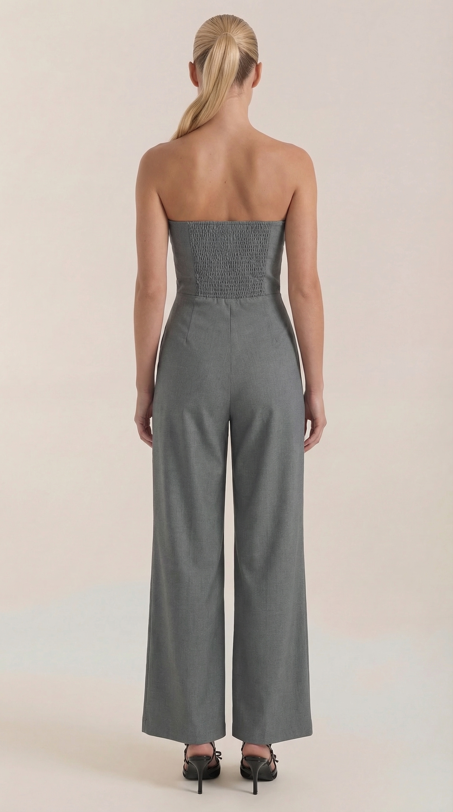 Mono Eliza Sin Tirantes con Pierna Amplia
