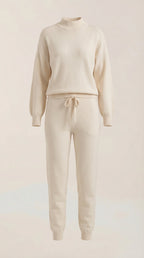 Conjunto Lounge Mavis Strick con Cuello Alto